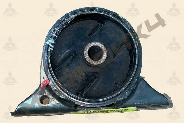 SOPORTE DE MOTOR TRASERO