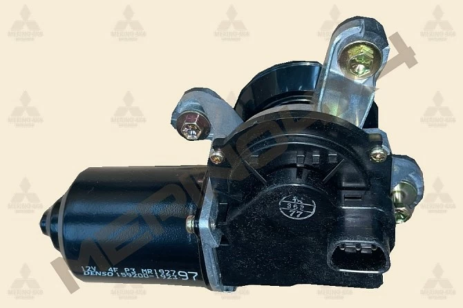 MOTOR DEL LIMPIAPARABRISAS DELANTERO