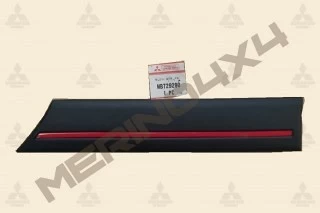 MOLDURA PROTECTORA DEL PANEL TRASERO IZQUIERDO