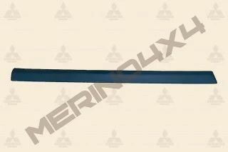 MOLDURA DE PROTECCI�N DE LA PUERTA