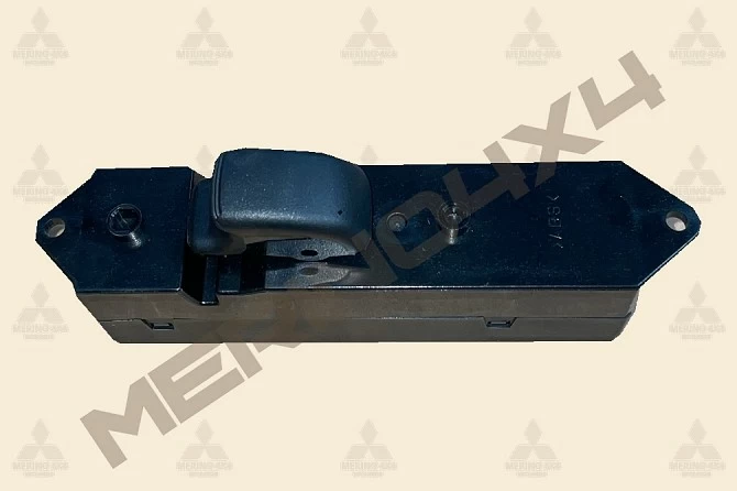 MANDO O INTERRUPTOR DE ELEVALUNAS DELANTERO DERECHO MANDO O INTERRUPTOR DE ELEVALUNAS DELANTERO DERECHO