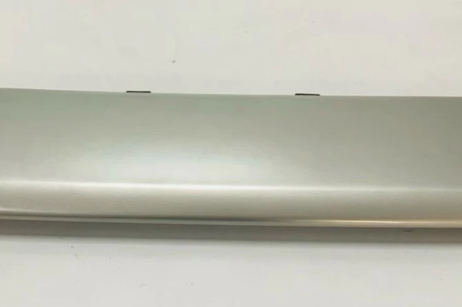 PARTE ALTA PARACHOQUES DELANTERO PARA UN ALETAS ANCHAS