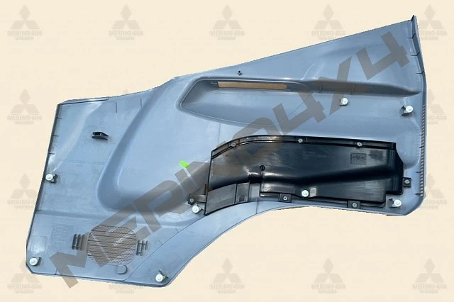 PANEL DE PUERTA INTERIOR DELANTERO IZQUIERDO