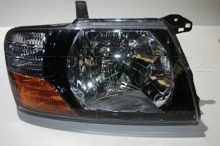 FARO DELANTERO DERECHO