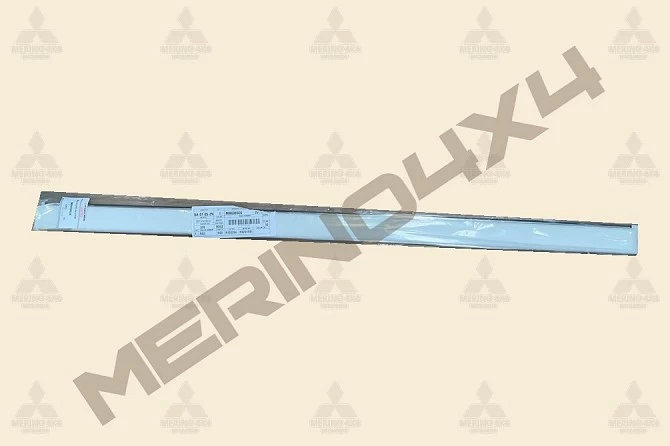 MOLDURA CROMADA PARA PUERTA