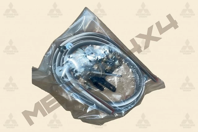 MOLDURA DE ALETA DELANTERA IZQUIERDA