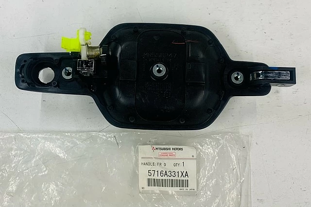 TIRADOR EXTERIOR IZQUIERDO