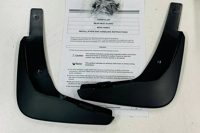 JUEGO DE GUARDABARROS TRASERO