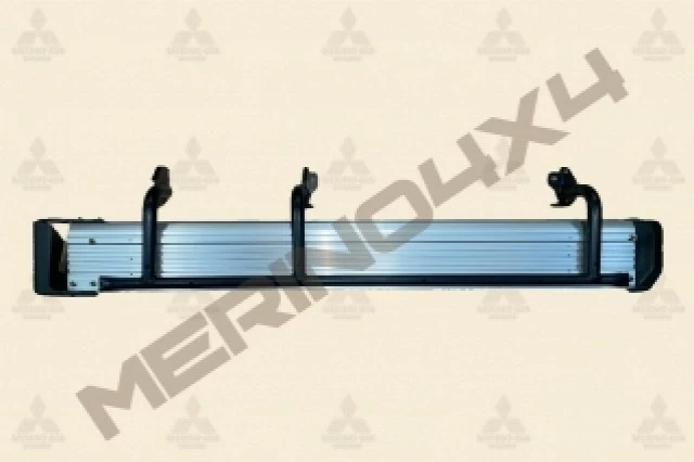 ESTRIBO LATERAL IZQUIERDO