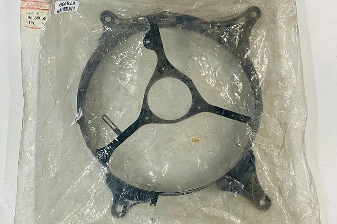 CUBIERTA DEL VENTILADOR DE REFRIGERACION PARA SPACE WAGON