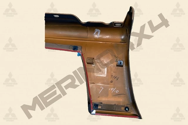 PRESA DE AIRE LATERAL DERECHO