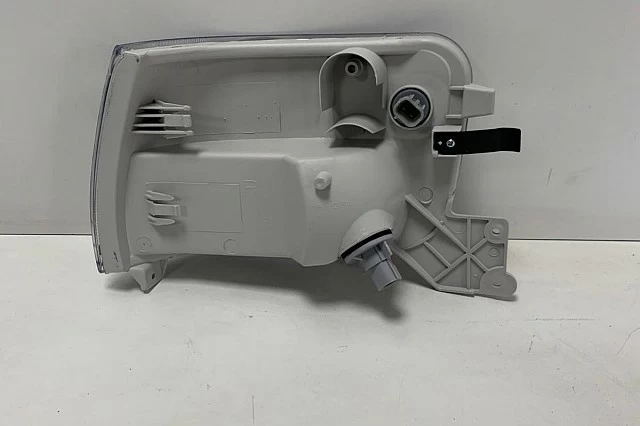 FARO INTERMITENTE DERECHO