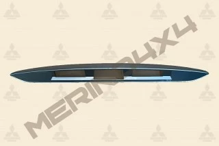 MOLDURA DEL PORT�N TRASERO
