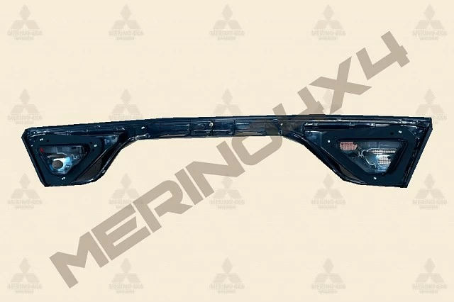 FARO TRASERO PARA LA TAPA DEL MALETERO