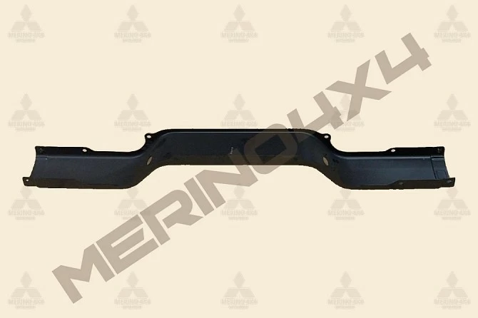 CENTRO DEL PARACHOQUES TRASERO