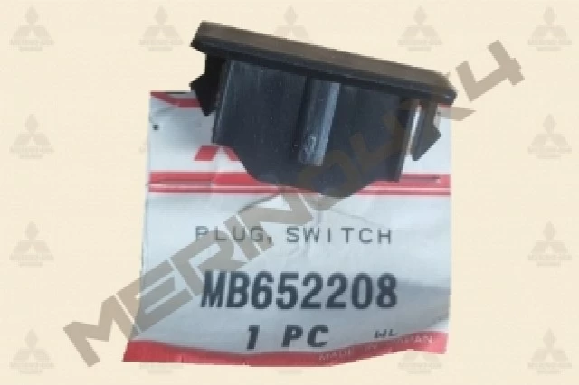 TAPA CIEGA PARA EL ALOJAMIENTO DE INTERRUPTOR DEL SALPICADERO