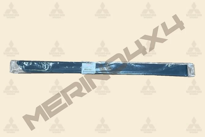 MOLDURA PROTECTORA DE PUERTA