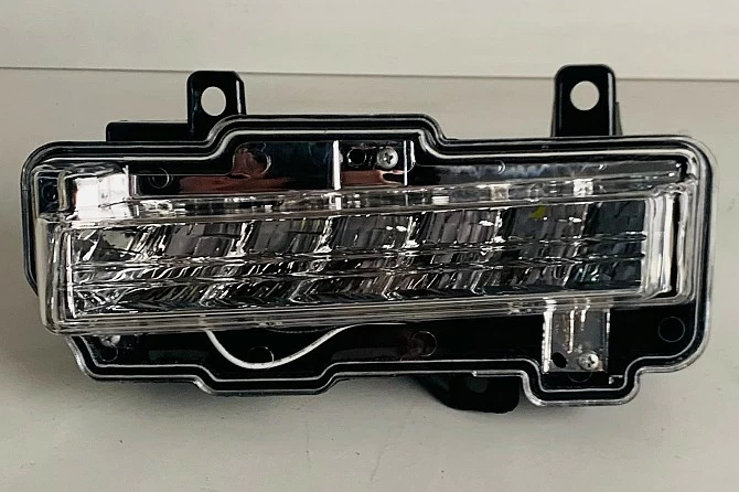 LUZ DIURNA IZQUIERDA