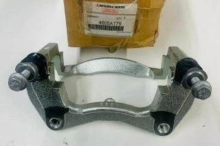 SOPORTE PINZA DE FRENO DELANTERA