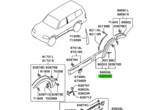 MOLDURA PARA LA PUERTA TRASERA DERECHA