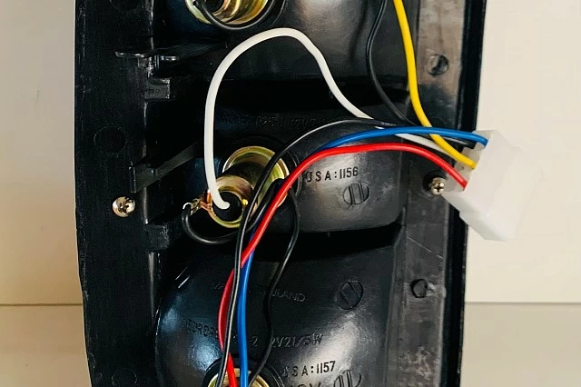 PILOTO TRASERO DERECHO HOMOLOGADO