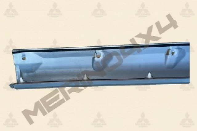 GUARNICI�N DEL FALD�N LATERAL IZQUIERDO