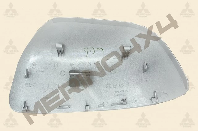 TAPA EXTERIOR DEL ESPEJO RETROVISOR DERECHO