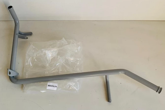 TUBERIA DE LA BOMBA DEL AGUA TUBERIA DE LA BOMBA DEL AGUA