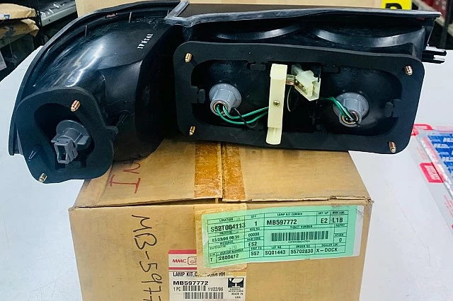 PILOTO TRASERO DERECHO PARA ECLIPSE