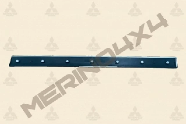 MOLDURA DE PROTECCI�N DE LA PUERTA