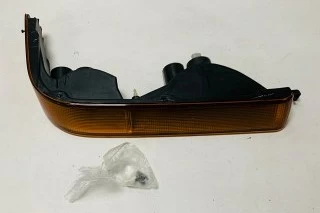 INTERMITENTE DELANTERO DERECHO PARA L300