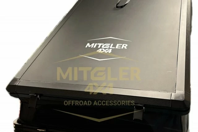 Tienda de techo Triangular 130 Mitgler