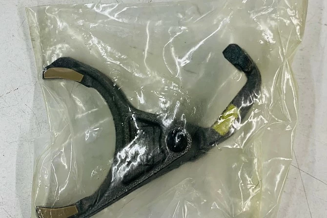 HORQUILLA DE CAJA DE CAMBIOS