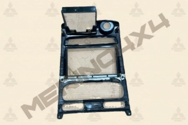 PANEL DEL TABLERO DE INSTRUMENTOS (INSTRUMENT PANEL CON)