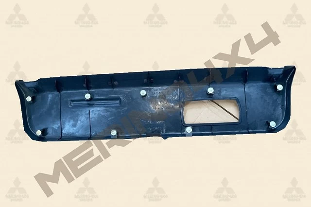 MOLDURA INTERIOR DEL PORT�N TRASERO