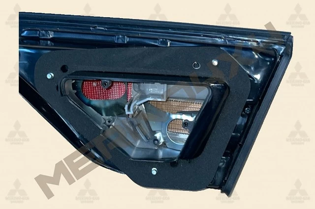 FARO TRASERO PARA LA TAPA DEL MALETERO