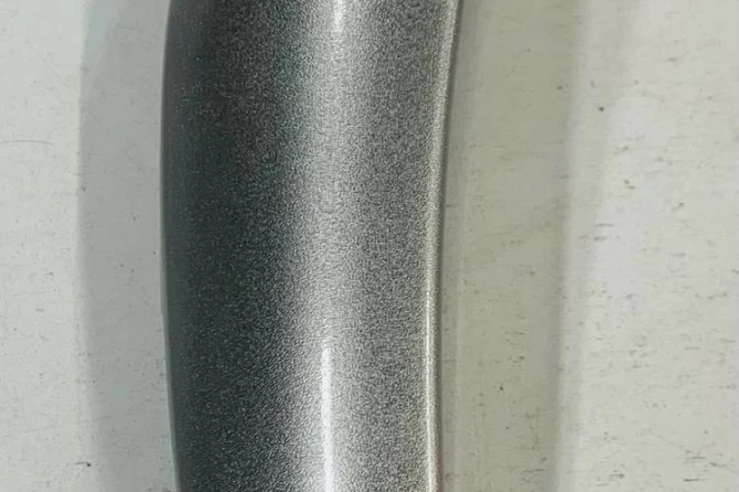 BIGOTERA IZQUIERDA PARACHOQUES DELANTERO PARA L200