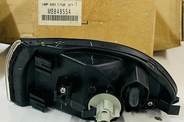 FARO DELANTERO DERECHO PARA GALANT