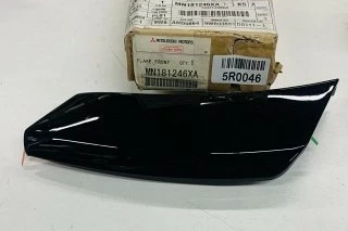 EXTENSI�N PARAGOLPE FRONTAL DERECHO