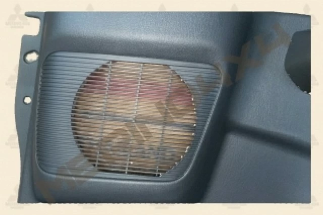 PANEL INTERIOR DE LA PUERTA TRASERA IZQUIERDA