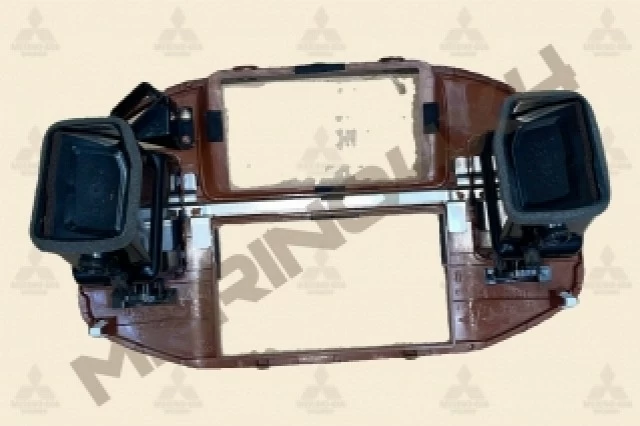 EMBELLECEDOR DEL PANEL CENTRAL DEL SALPICADERO