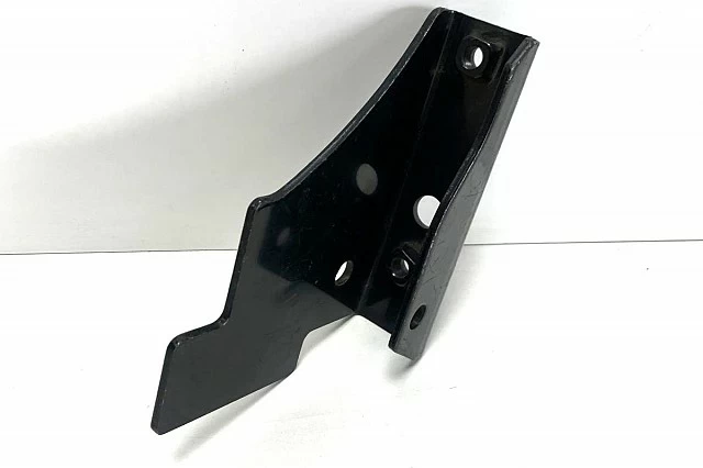 REFUERZO PARACHOQUES DELANTERO