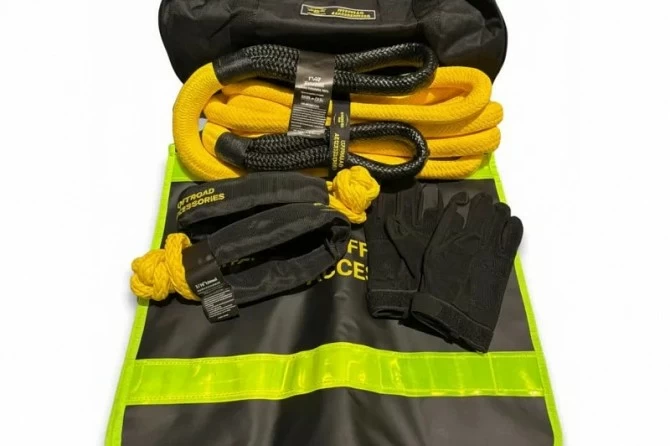 Kit de Rescate Extremo 4x4: Eslinga Cin�tica 13.8T + Grilletes Soft 24.5T + Accesorios