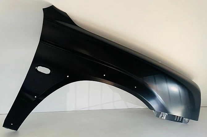 ALETA DELANTERA DERECHA L200 GLS