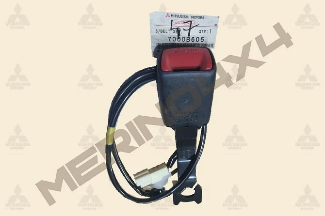 ENGANCHE CINTURON DE SEGURIDAD DELANTERO INTERIOR IZQUIERDO ENGANCHE CINTURON DE SEGURIDAD DELANTERO INTERIOR IZQUIERDO