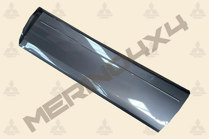MOLDURA DE LA PUERTA DELANTERA IZQUIERDA