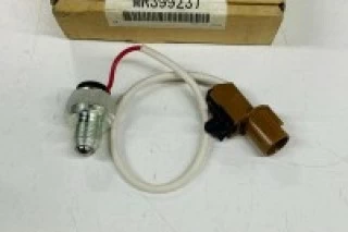 SENSOR LUZ DE CAMBIO 4WD