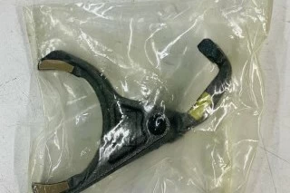 HORQUILLA DE CAJA DE CAMBIOS