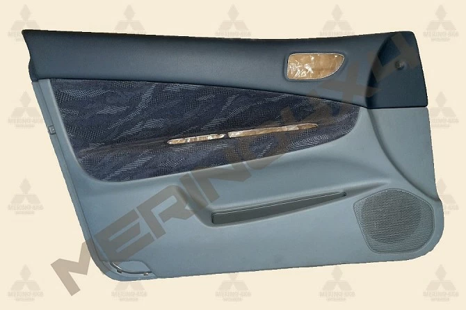 MOLDURA DE PUERTA/MANIJA DELANTERA