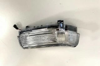 INTERMITENTE RETROVISOR IZQUIERDO MONTERO V80